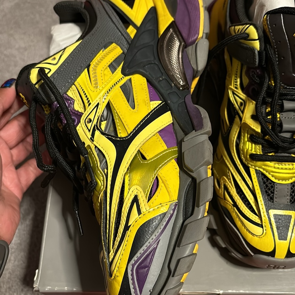 Women’s Balenciaga Track 2 Sneakers size 40 - Picture 2 of 9